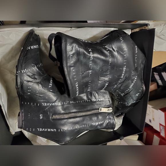 Sz 38 NIB $1175 Ben Taverniti Unravel Project boots - Picture 4 of 5